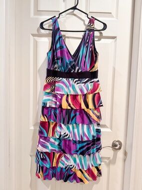 F Lyman Vibrant Abstract Multi Color Print Tiered Cocktail Dress Sleeveless sz 8